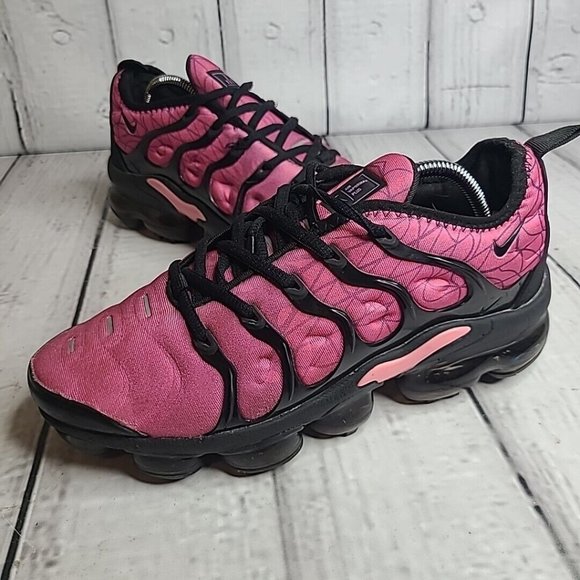 Nike Air VaporMax Plus Active Fuchsia 2019 Womens 7.0 - Picture 2 of 16